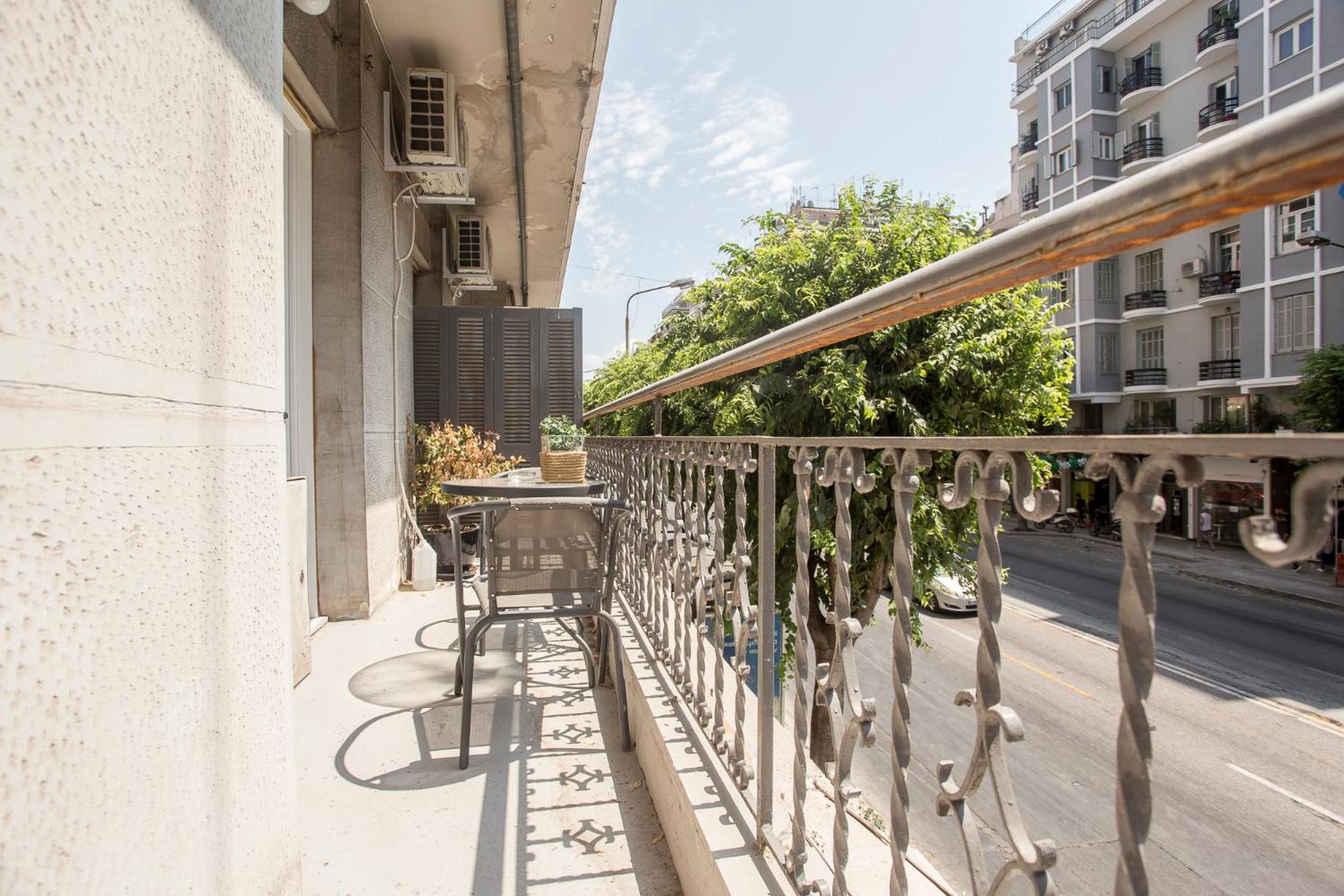 Closer "Egnatia Apartment 2" Thessalonique Extérieur photo