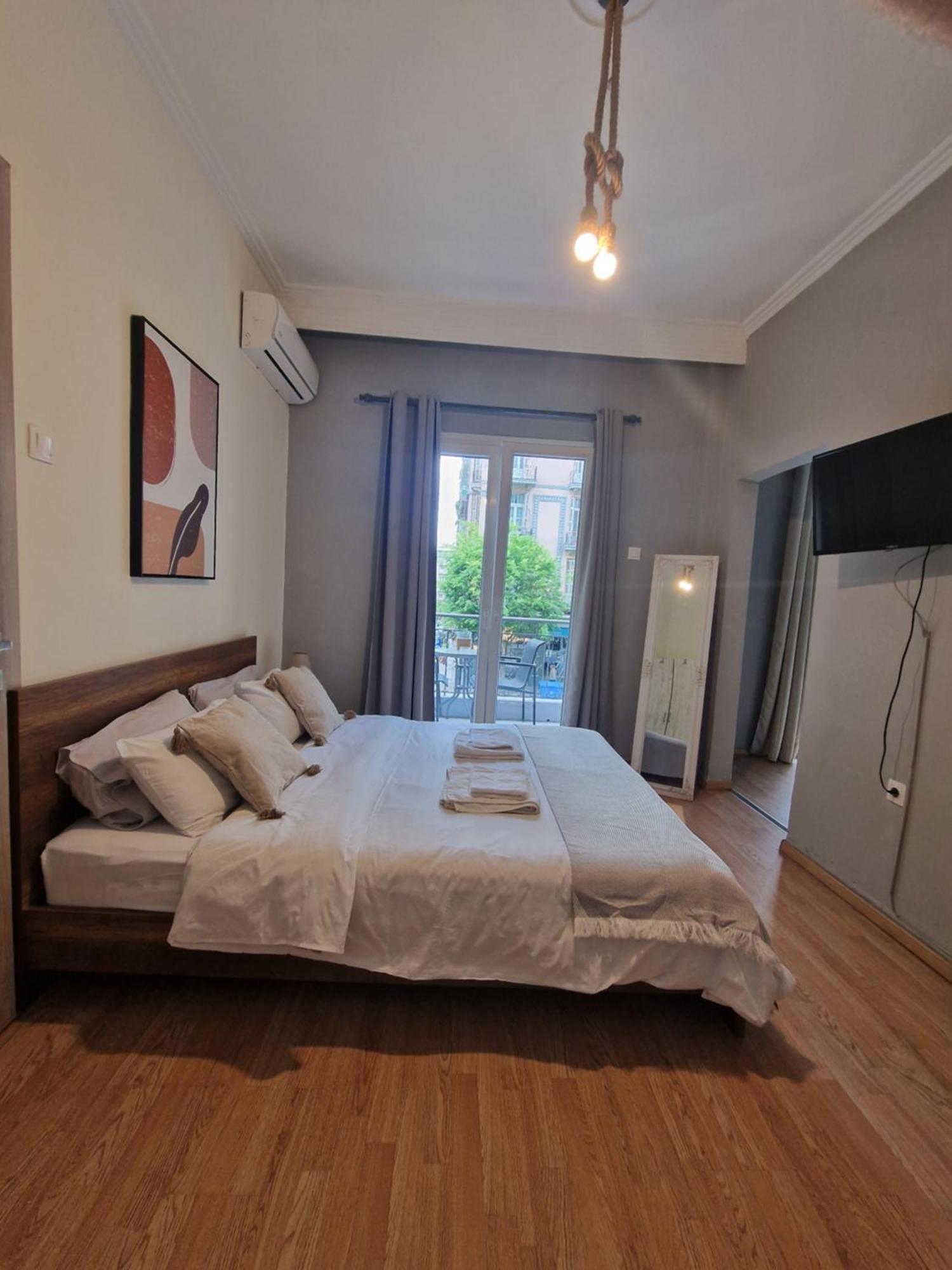 Closer "Egnatia Apartment 2" Thessalonique Extérieur photo