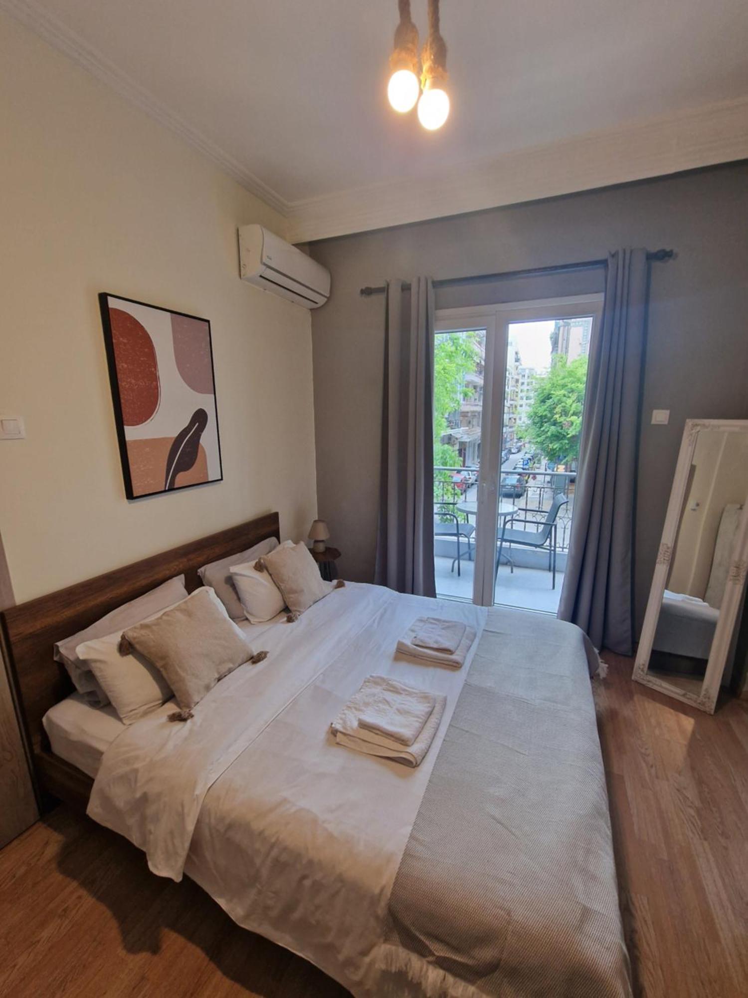 Closer "Egnatia Apartment 2" Thessalonique Extérieur photo